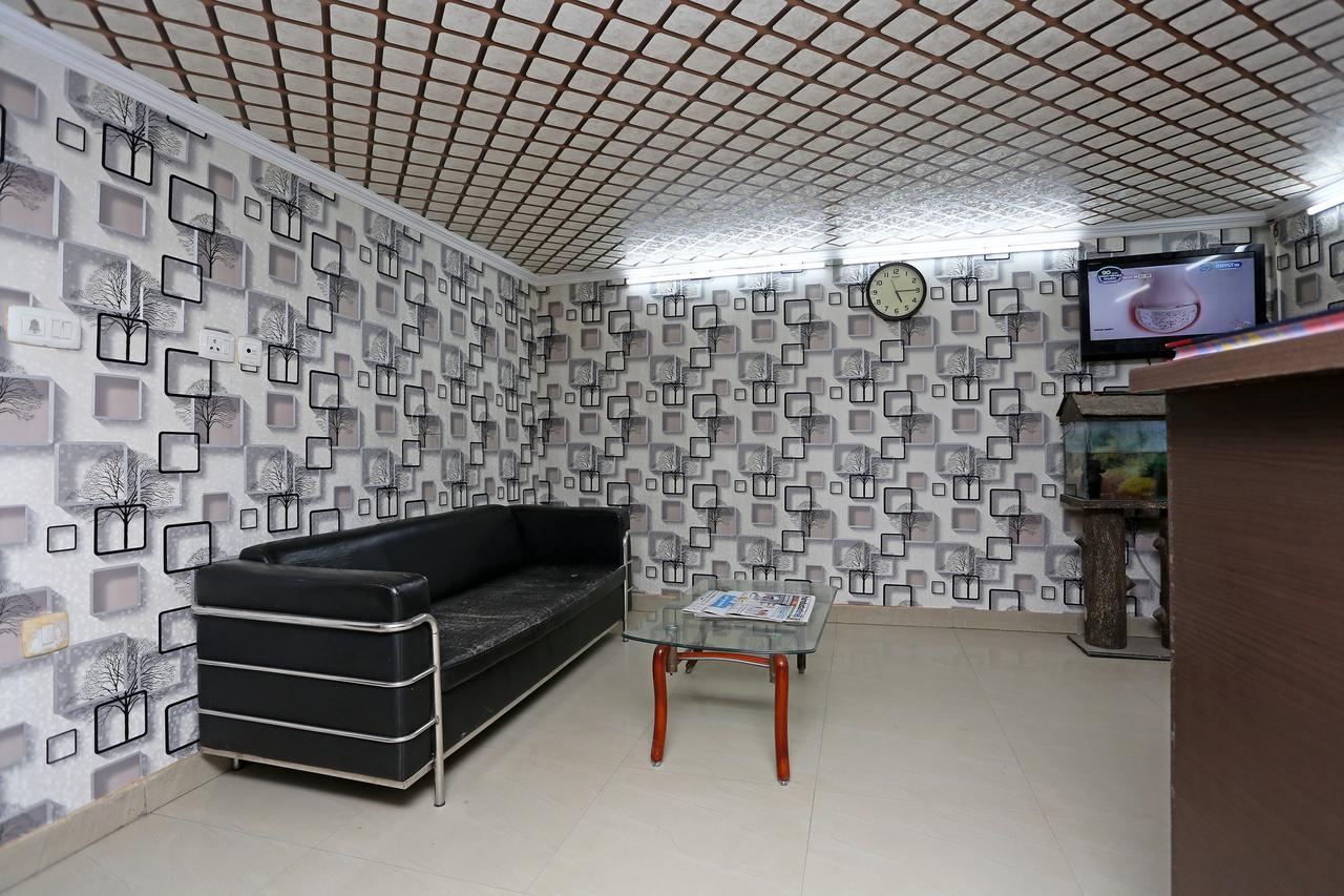 Hotel Le Princess @ Airport New Delhi Bagian luar foto