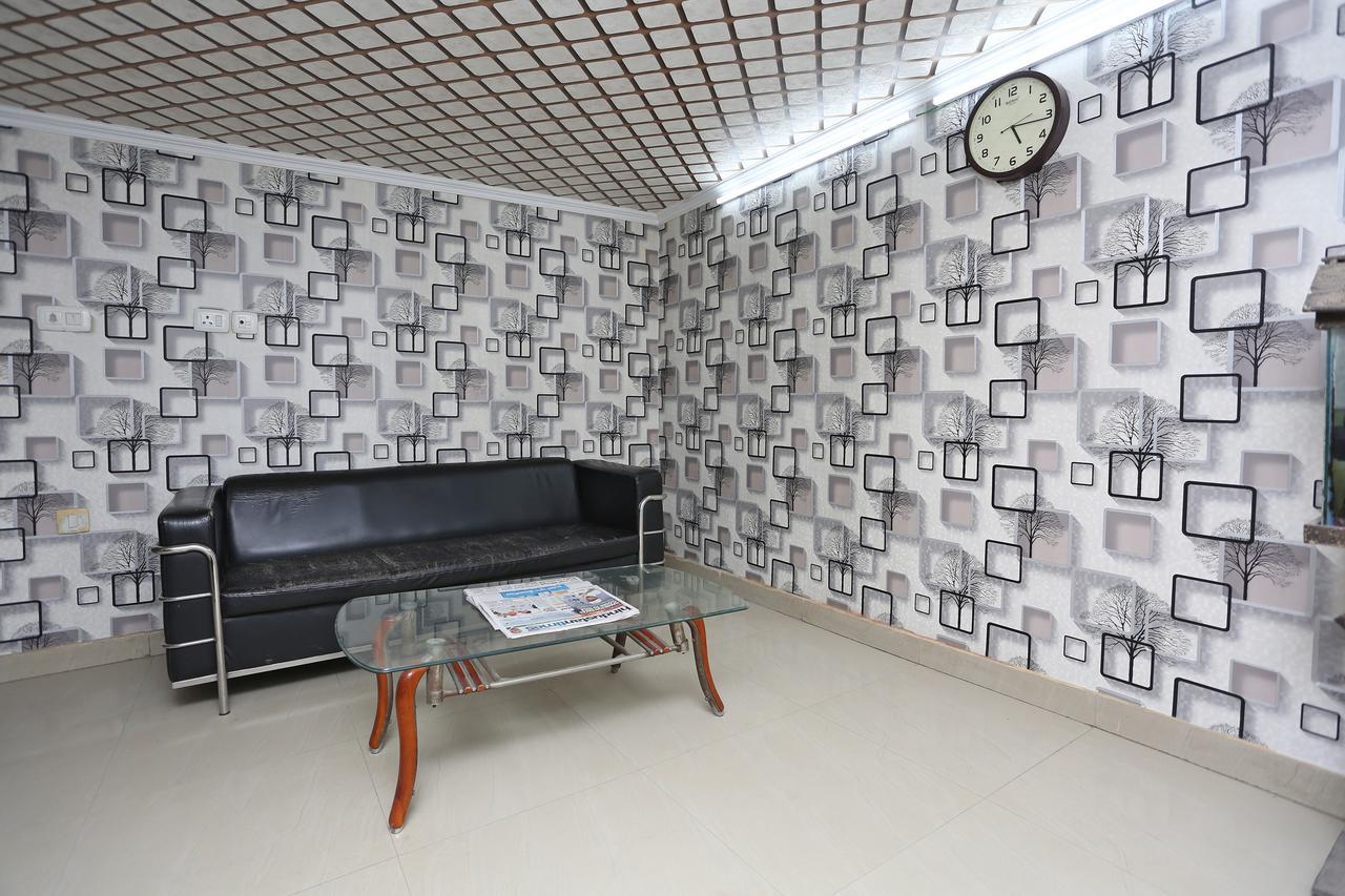 Hotel Le Princess @ Airport New Delhi Bagian luar foto