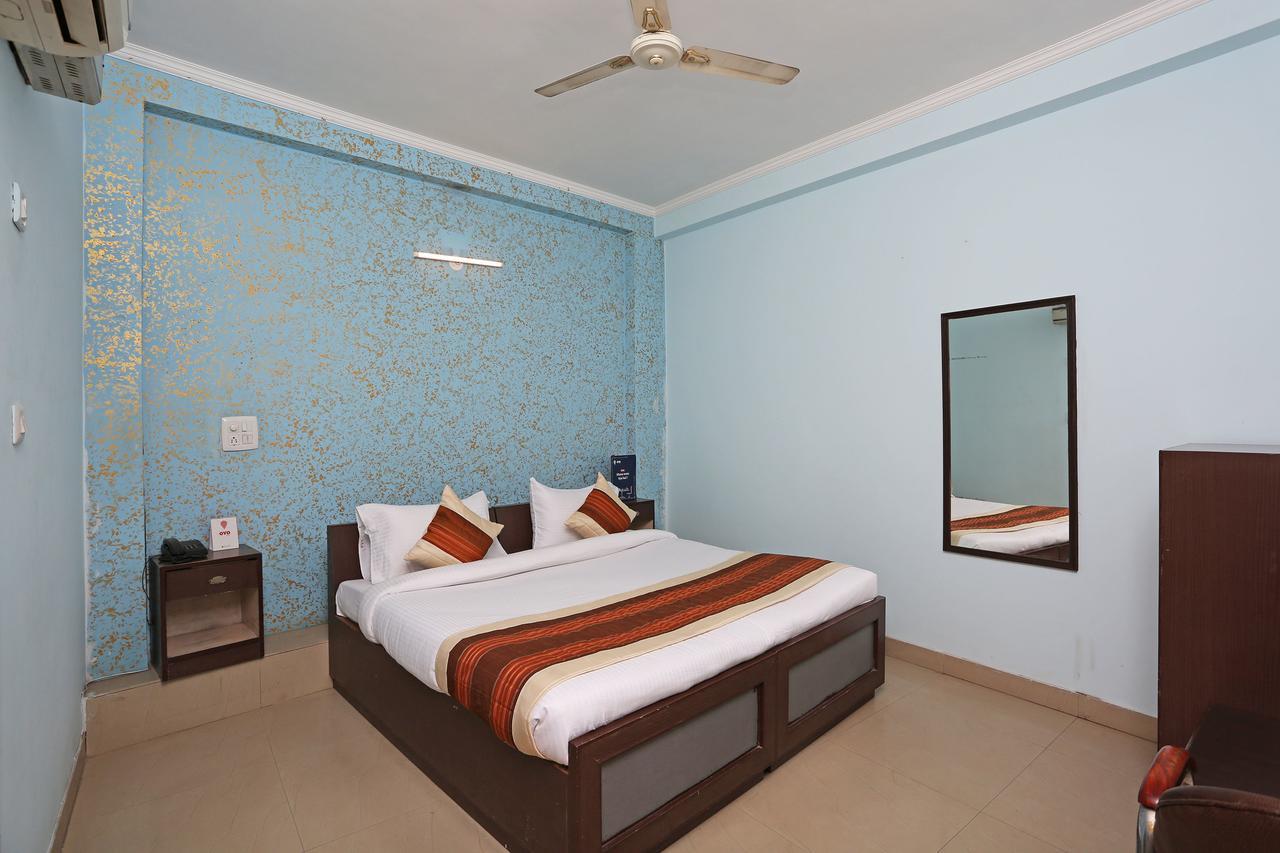 Hotel Le Princess @ Airport New Delhi Bagian luar foto