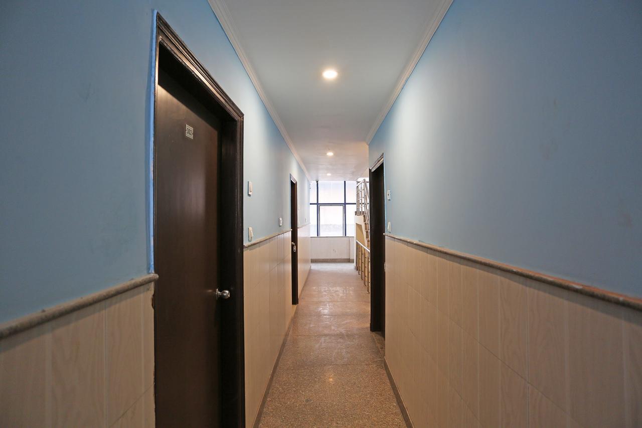 Hotel Le Princess @ Airport New Delhi Bagian luar foto