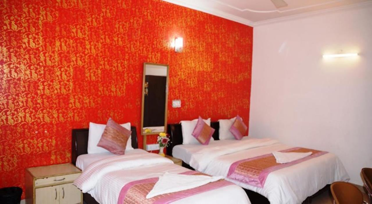Hotel Le Princess @ Airport New Delhi Bagian luar foto